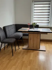Central apartment | Netflix, coffee & parking - Image 3