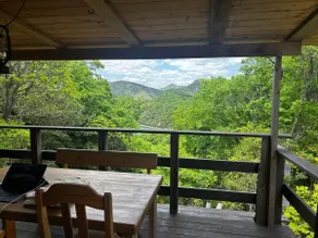 Smith's Sangai Hut - Image 3