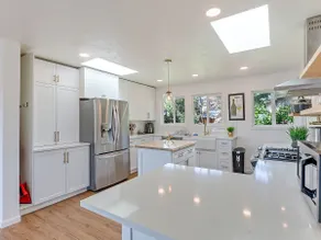 Family Estate w/ Views | Hot Tub + Guesthouse - Image 4