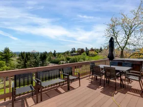 Family Estate w/ Views | Hot Tub + Guesthouse - Image 2
