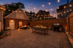 5BR Large townhouse | parking + train - Image 2