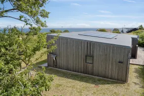 Comfort In Architect-Designed Home - Image 2