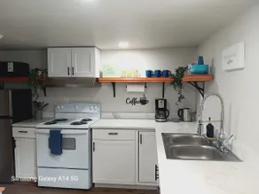 New Basement - Apartment - near Downtown - Image 3
