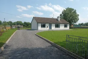 Cosy Claregalway Cottage - Image 2