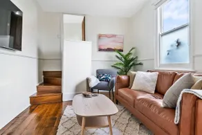 Hobart Heritage Home - Close to CBD & Airport - Image 3