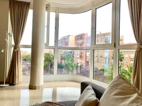 Entire Apartment with Views of the Rambla - Image 5