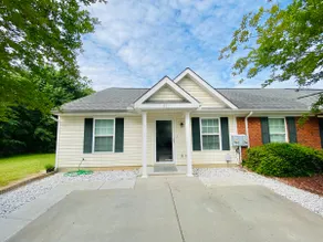 Your cozy getaway in Evans - Image 2