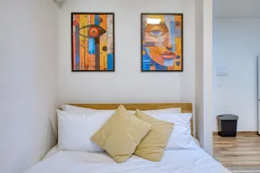 Stylish Studio with private balcony, close to Valletta - Image 3