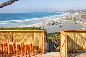 Tutu's Surf House - beach path! - Image 4