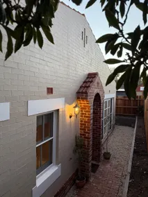 Heritage Hideaway - ideal location - Image 5