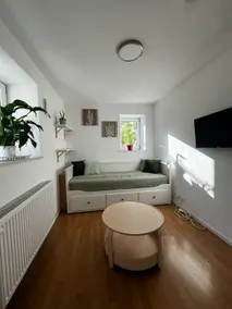 Charming little apartment with bathroom - Image 1