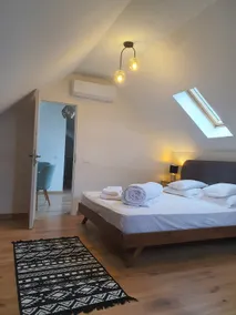 Central Apartment - Image 2