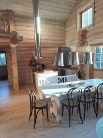 Log house - Image 3