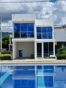 Condo~Pool~BBQ for 8 or more people, 10 min from Girardot Melgar - Image 2