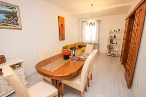 Close to center,2 bedrooms - Image 2