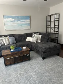 Minutes from East Davenport Village! - Image 4