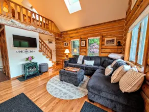 Handcrafted VT Chalet • Walk to Lake • Fire Pit - Image 3