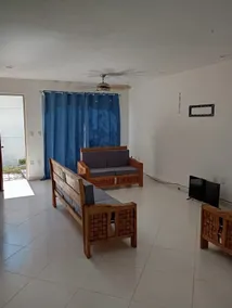 Vacation home with lake access and pool - Image 5