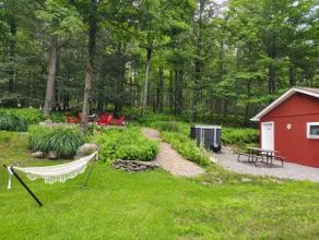 Alice's House: Summer Fun for Friends and Family - Image 2