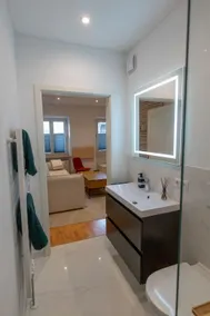 Modern small 1 bedroom apartment (”H 85 Cozy Cube”) - Image 3