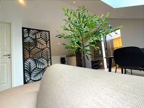 Luxury & cozy getaway stay - Image 2
