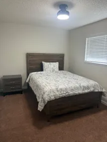 Enchanting 3 bedroom home! - Image 3