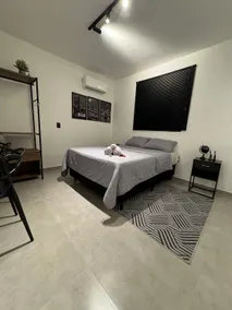 Studio 2P - Well located - Image 3