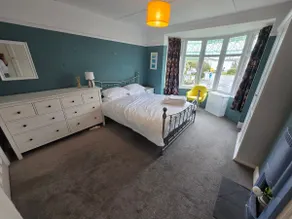 Lowenek House - Image 2