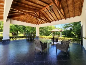 Country house in Santa Fe - Image 4
