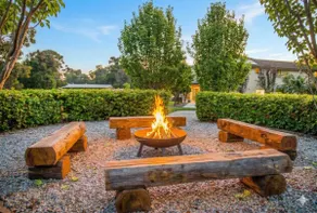 Luxury Estate Hunter Manor Minutes to Wineries - Image 2