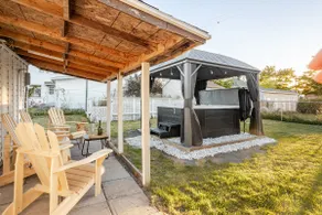 Private hot tub | Charming cottage | 7 bedrooms | 15 people - Image 5