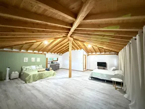Forest cabin - Image 3