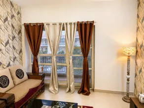 Meera Niwas Luxurious 2BHK l 10 mins Prem Mandir - Image 4