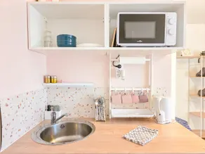 Studio Rose Pétale • Close to SNCF Station - Image 4