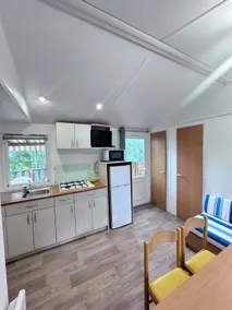4-seater bungalow with covered terrace - Image 2