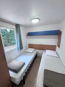 4-seater bungalow with covered terrace - Image 5