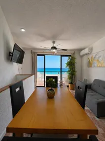Live in the Hotel Zone, Beach Access, 2 rooms 433 - Image 4
