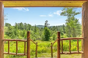 Mountain View Log Cabin in the White Mountains - Image 2