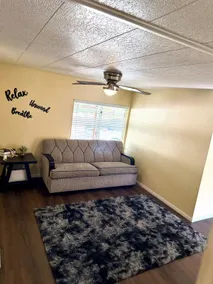 Sunshine Home, WIFI&AC, 2-bd in amazing las vegas - Image 2