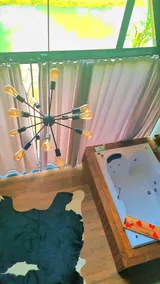 Easy access, Jacuzzi, fireplace and breakfast. - Image 5
