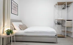 Newly renovated, cozy 4-room apartment. - Image 2