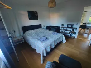 Apartment - Image 5