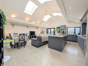 Birkdale Links Lodge - Image 4