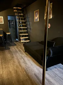 Dark apartment, private spa, sauna, jacuzzi - Image 5