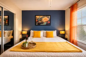 King Bed • Pool • Gym • Sleeps 10 | Near Downtown - Image 3