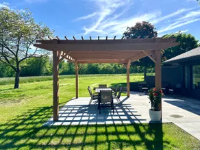 Cozy Cottage on 6 Private Acres! - Image 2