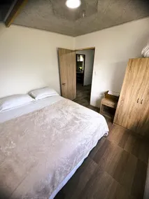 4 People 2 Beds Mini Kitchen 0 Noise - Image 2