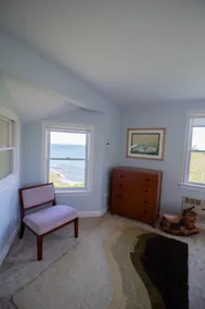 4BR Artistic Escape Overlooking Vaill Beach - Image 2