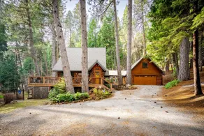 Near Vineyards: Cabin w/ Hot Tub in Pollock Pines! - Image 2