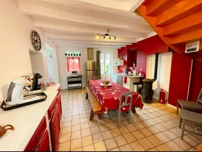 1 large cottage (white), swimming pool, 7 adults, 2 children, 1 baby - Image 4
